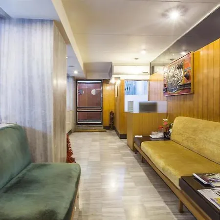 Diplomat, Colaba Hotel Mumbai