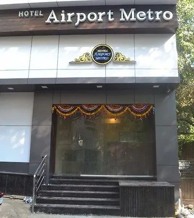 Collection O Airport Metro Andheri East 3*
