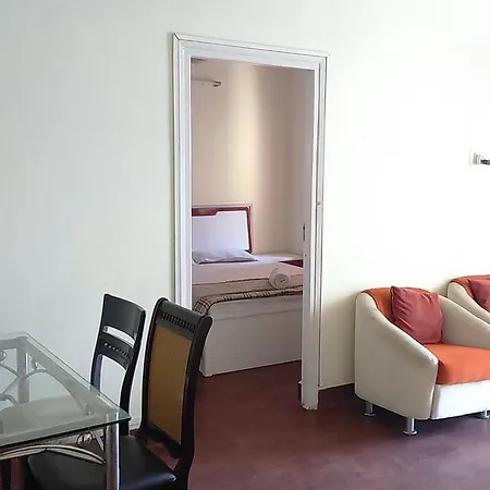 Apartment Apartments, Malad Mumbai