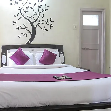 Apartment Apartments, Malad