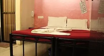 Decent 2* Mumbai