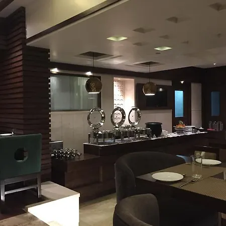Le Grande - International Airport Hotel