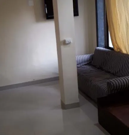 Linking Rd 9 Bed Bandra West 1 Bhk Mumbai