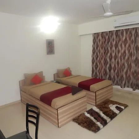 Express Enclave Bed & Breakfast Mumbai