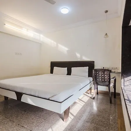 Oyo Powai View Hotel 3*