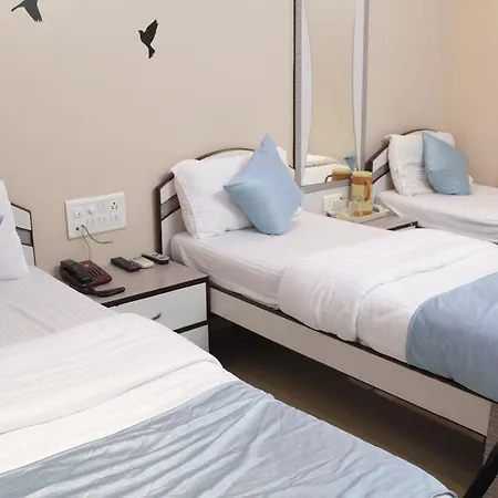 Hotel Broadway Colaba
