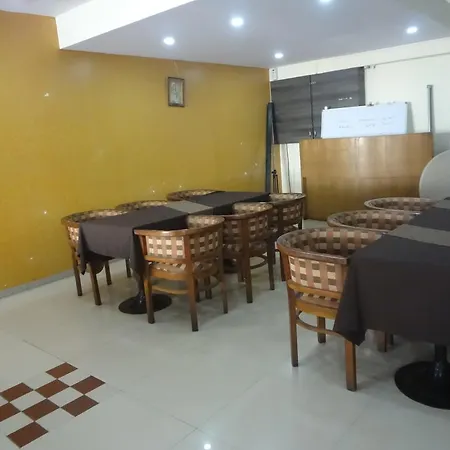 Juhu Plaza 3* Mumbai