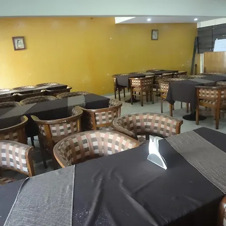 Hotel Juhu Plaza