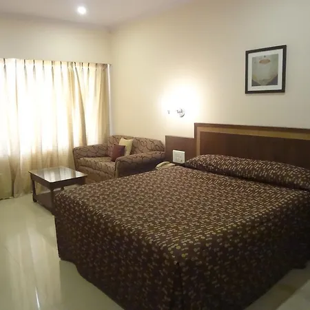 Juhu Plaza