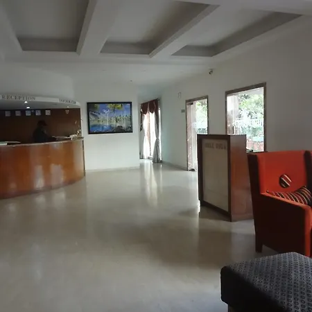 Hotel Juhu Plaza