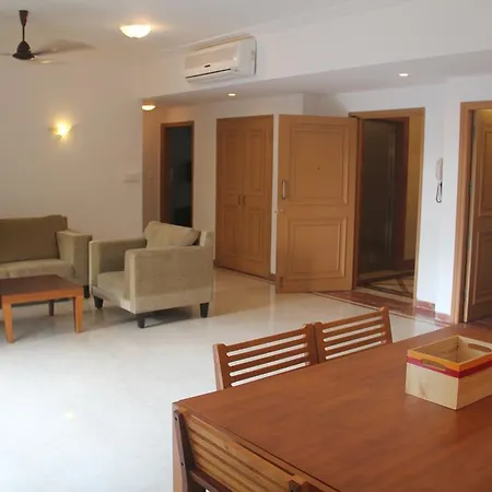 Grand Bay Bandra Premium Serviced Apartment Guest house