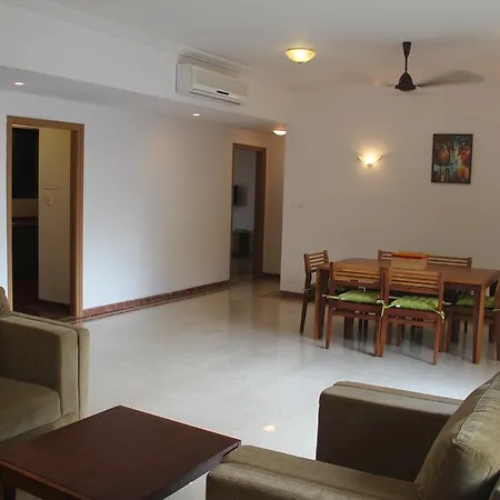 Grand Bay Bandra Premium Serviced Apartment * Mumbai