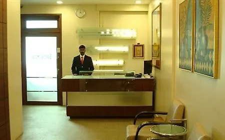 Hotel Bentley Marine Drive Mumbai