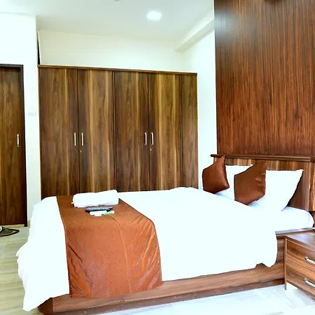 Executive Imperial *
