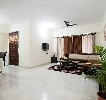 Guest house Bss_exotica_near Bkc