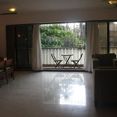 Guest house Grand Bay Bandra Premium Serviced Apartment Mumbai