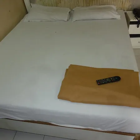 Hotel Jodiya - Near Cst