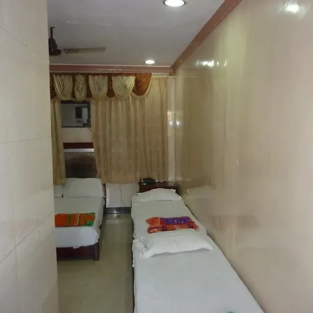 Hotel Jodiya - Near Cst Hotel