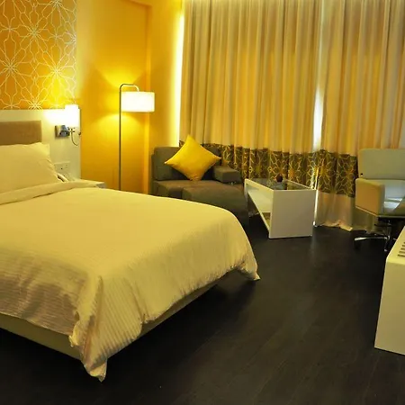 Kohinoor Elite Near Bkc Hotel