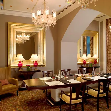 Taj Mahal Tower, 5* Mumbai