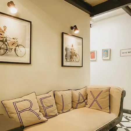 Hotel Abode 3*