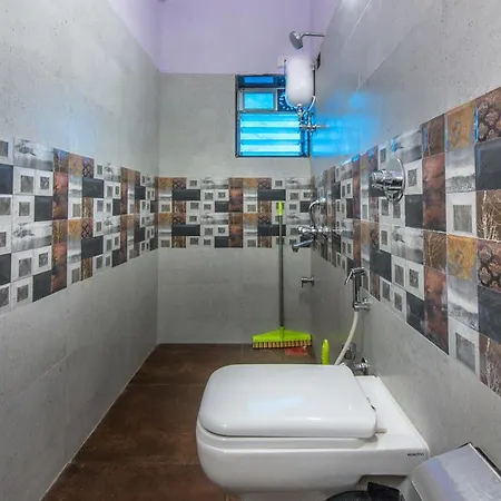 Backpackers Villa Mumbai Hostel