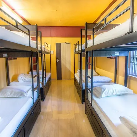 Backpackers Villa Mumbai Hostel Mumbai