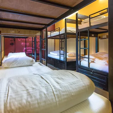 Hostel Backpackers Villa Mumbai *