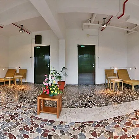 Hotel Ramada Powai & Convention Centre Mumbai
