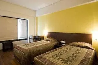 Hotel The Legend 3*