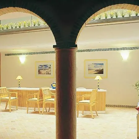 Hotel The Gordon House - Near Gateway Of India Mumbai