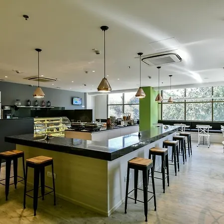 Urbanpod 3* Mumbai
