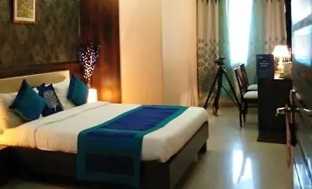 Adore Palace Mumbai