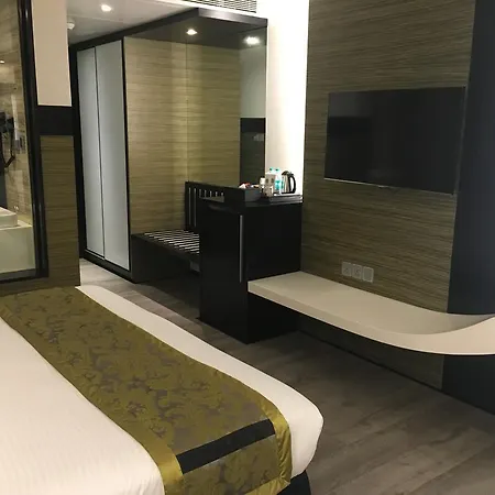 The Empresa Hotel 4*