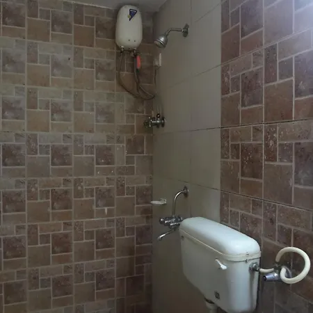 New Shalimar Hotel
