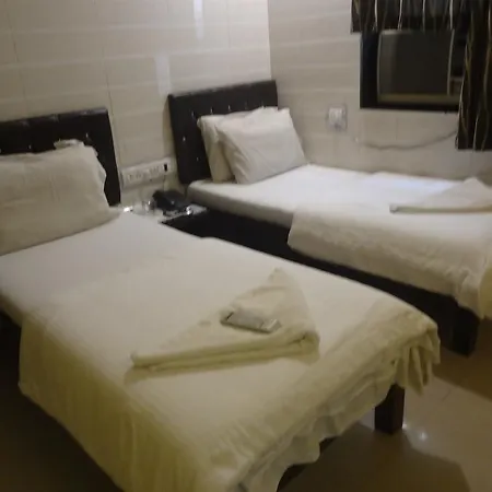 Hotel New Shalimar 2*
