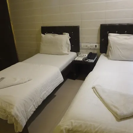 New Shalimar Hotel