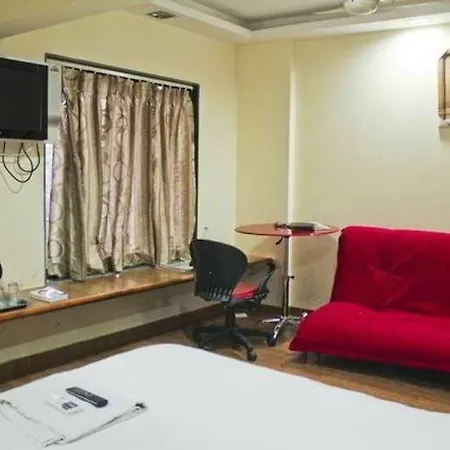 Hotel Arma Court - Near Us Embassy, Bkc