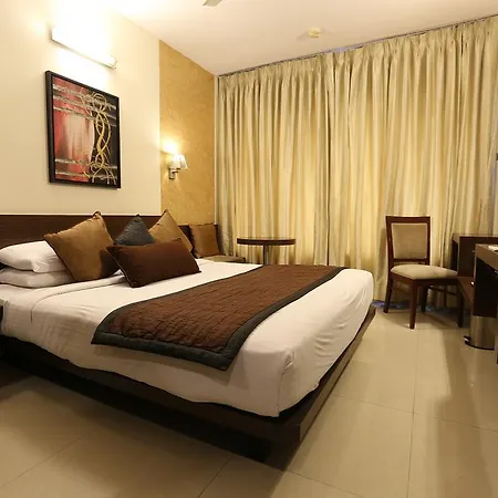 Silver Hotel 3*