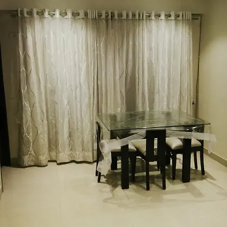 Guest house Arista Service *
