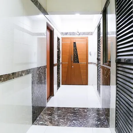 Treebo Seven Apartment Bandra 3* Mumbai