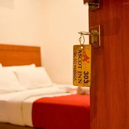 Ascot Guest house 2*