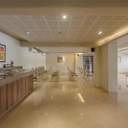 The Maharaja Business Hotel