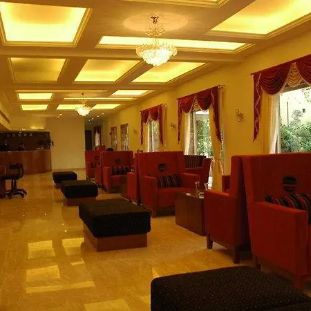 Hotel Juhu Plaza