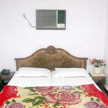 Satellite 3* Mumbai