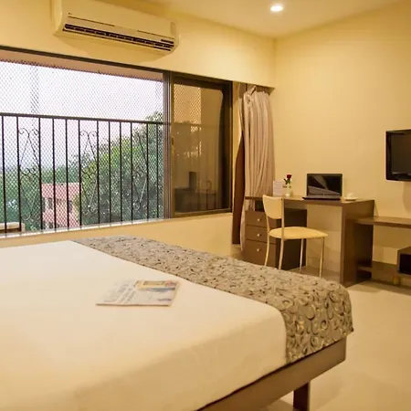 Hotel Tim Grand Mumbai