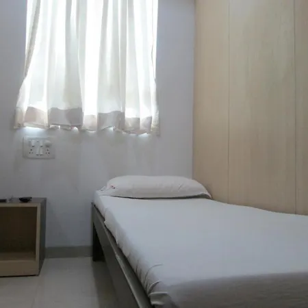 Click Andheri Midc 3*