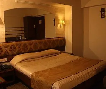 Karl Residency