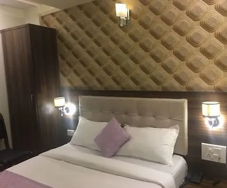 Hotel Liberty Plaza Mumbai