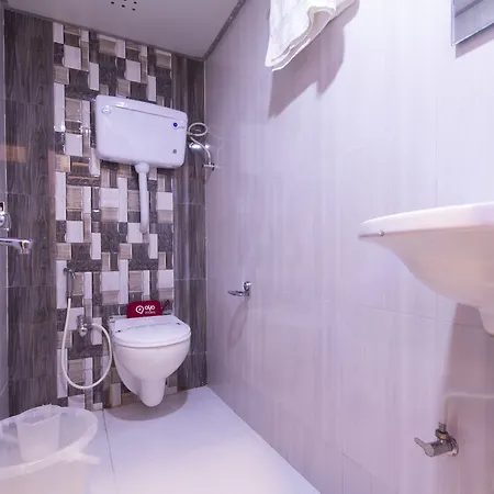 Oyo 1088 Golden Sagar Hotel Mumbai